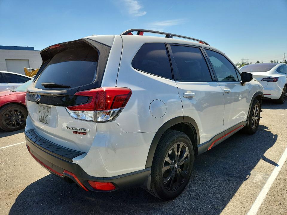 صورة رقم 3 من المزاد - 2020 SUBARU FORESTER مع VIN JF2SKARC1LH605366