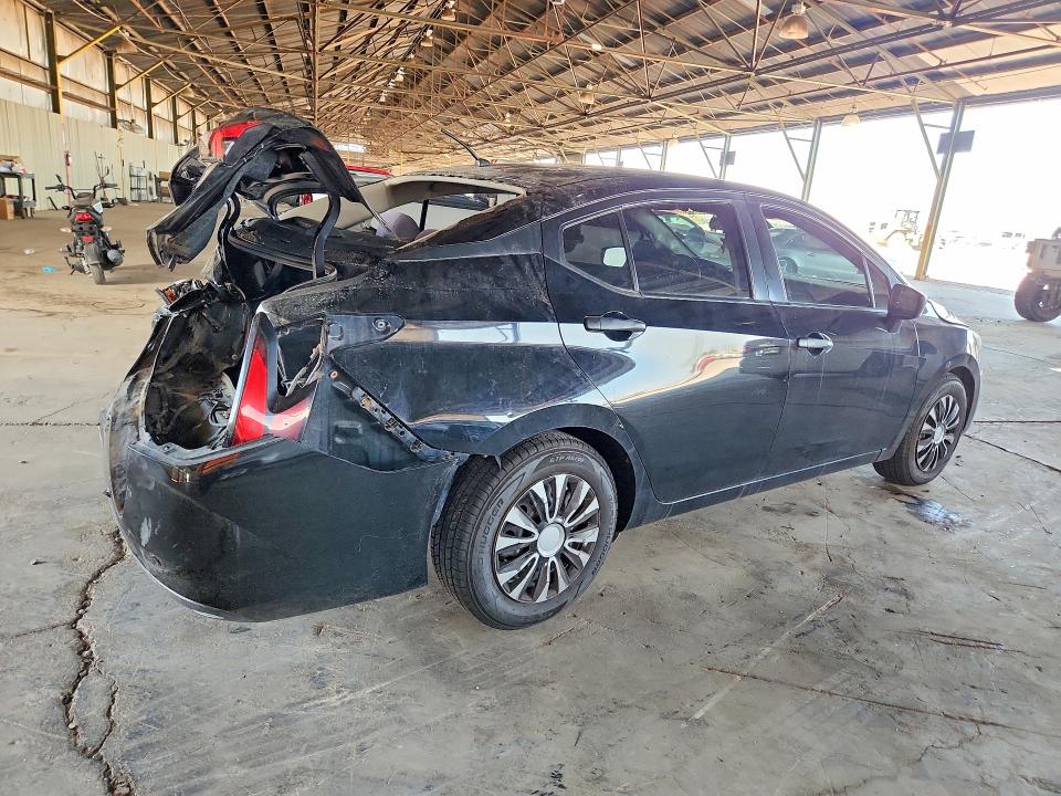 Photo 3 from auction – 2021 NISSAN VERSA with VIN 3N1CN8DVXML805972