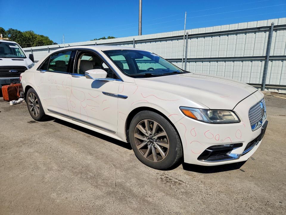 Photo 4 from auction – 2017 LINCOLN CONTINENTAL with VIN 1LN6L9VK1H5620060