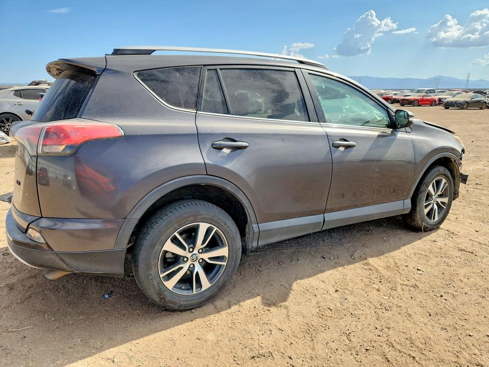 Photo 3 from auction – 2016 TOYOTA RAV4 with VIN 2T3WFREV9GW302071