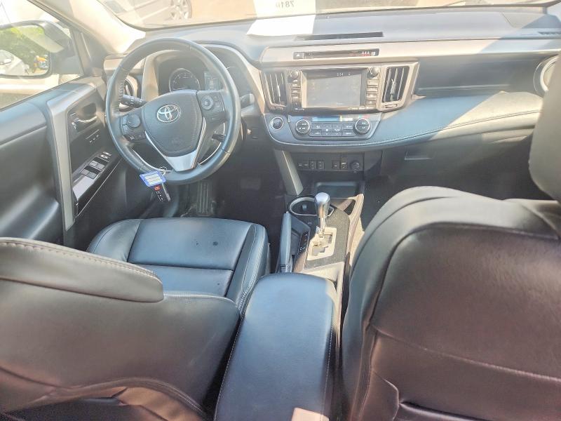 Photo 8 from auction – 2018 TOYOTA RAV4 with VIN 2T3DFREV6JW715905