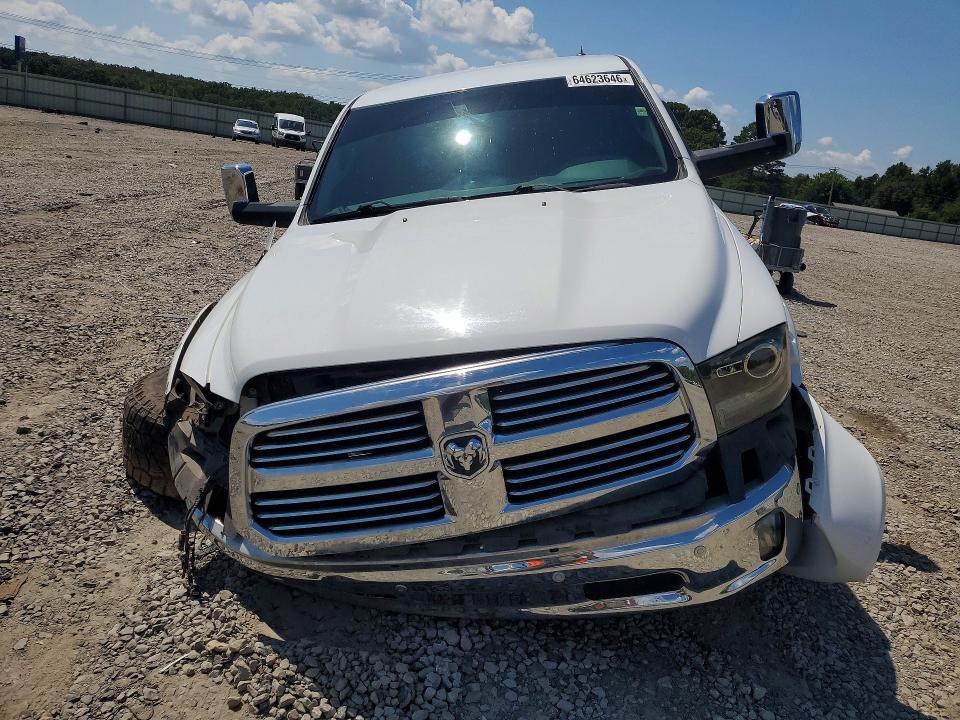 Photo 5 from auction – 2017 RAM 1500 with VIN 1C6RR6GT9HS651151