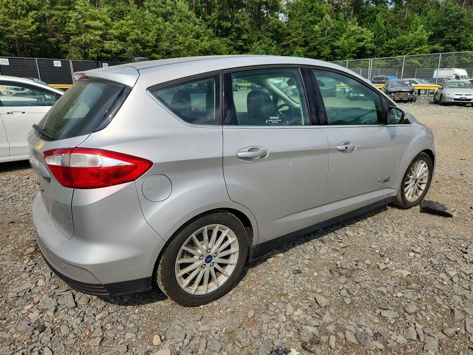 Photo 3 from auction – 2016 FORD C-MAX with VIN 1FADP5CU7GL114861