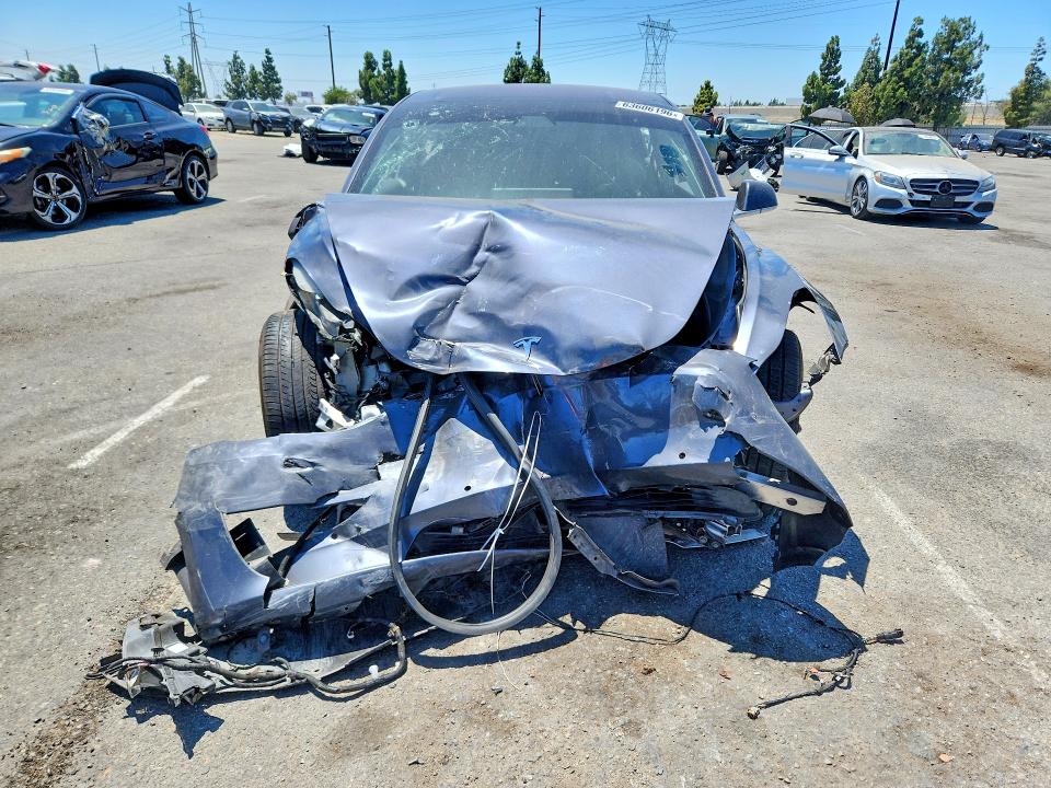 صورة رقم 5 من المزاد - 2018 TESLA MODEL 3 مع VIN 5YJ3E1EA1JF059499