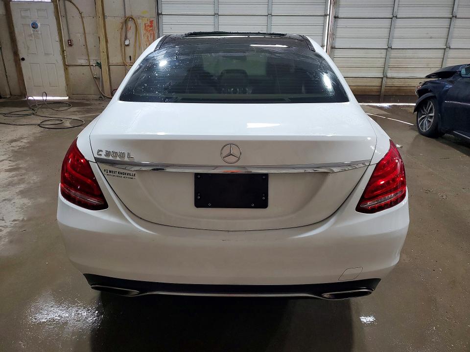 Photo 6 from auction – 2016 MERCEDES-BENZ C with VIN 55SWF4JB6GU155226
