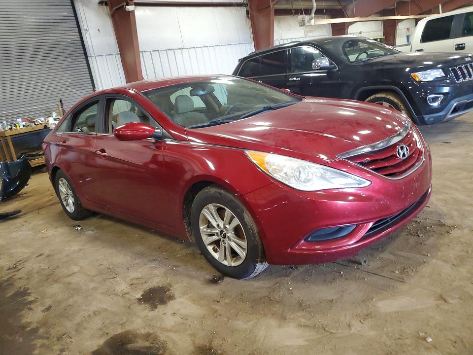 Photo 4 from auction – 2012 HYUNDAI SONATA with VIN 5NPEB4AC7CH336820
