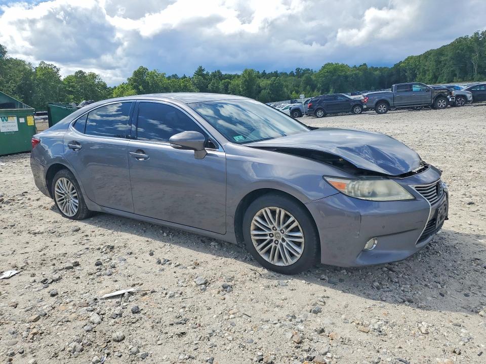 Снимка 4 от търг – 2013 LEXUS ES с VIN JTHBK1GG9D2042512
