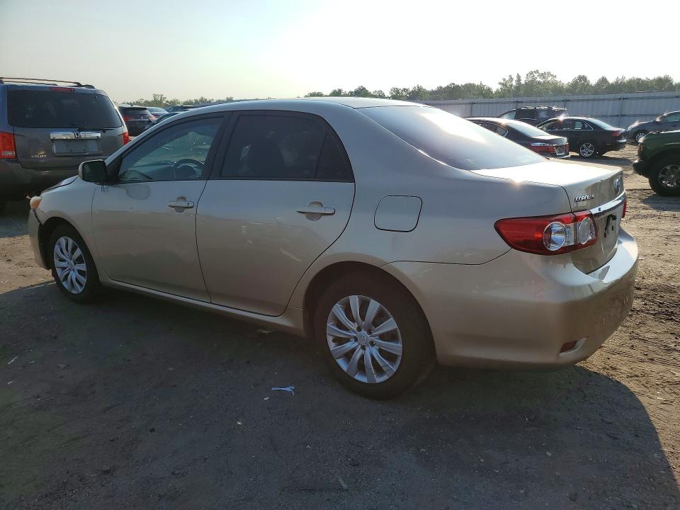 Photo 2 from auction – 2012 TOYOTA COROLLA with VIN 2T1BU4EE0CC840072