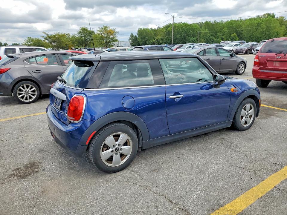 Photo 3 from auction – 2014 MINI COOPER with VIN WMWXM5C57ET731079