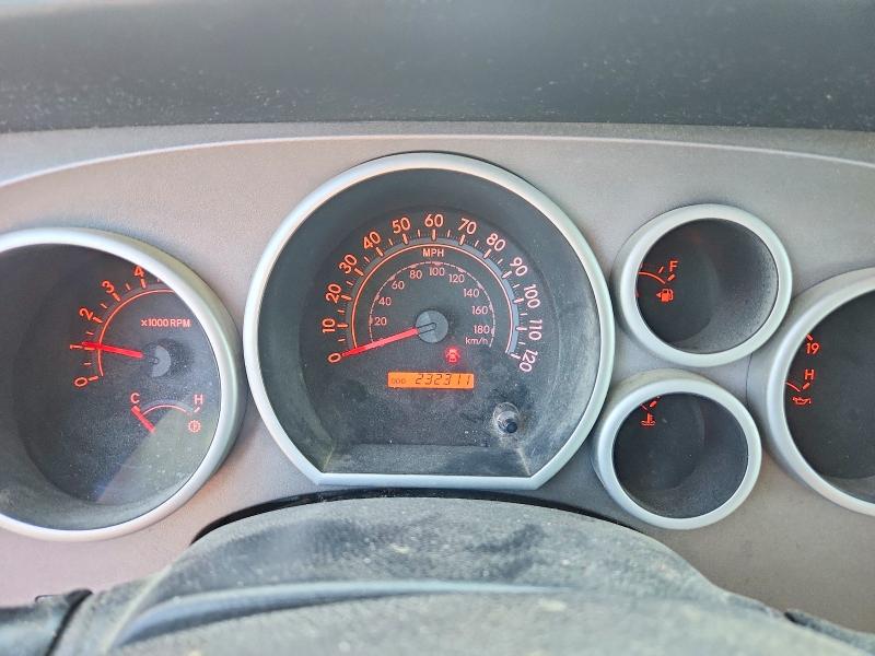 Photo 9 from auction – 2012 TOYOTA TUNDRA with VIN 5TFUW5F1XCX220187