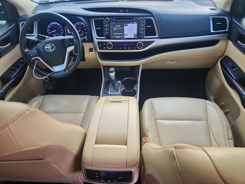 Photo 8 from auction – 2014 TOYOTA HIGHLANDER with VIN 5TDKKRFHXES007093