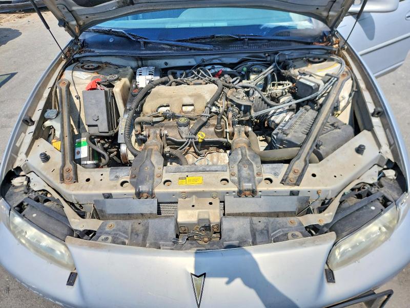 Photo 11 from auction – 1999 PONTIAC GRAND PRIX with VIN 1G2WJ52M4XF272406
