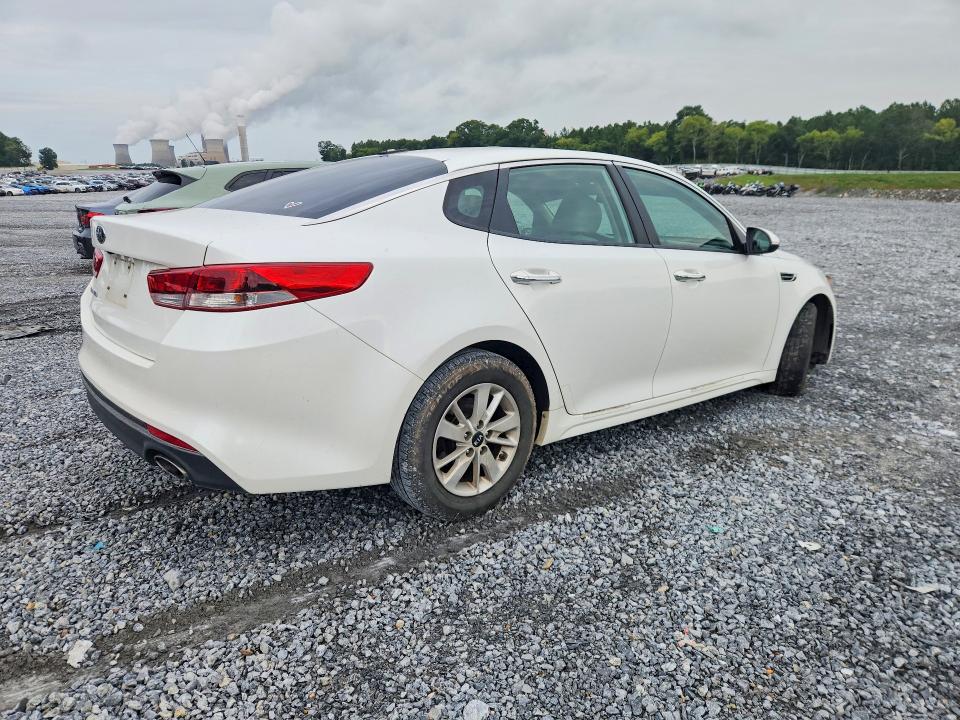 Photo 3 from auction – 2016 KIA OPTIMA with VIN KNAGT4L3XG5074281