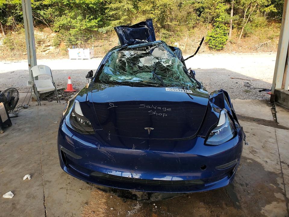 Photo 5 from auction – 2022 TESLA MODEL 3 with VIN 5YJ3E1EA9NF371964