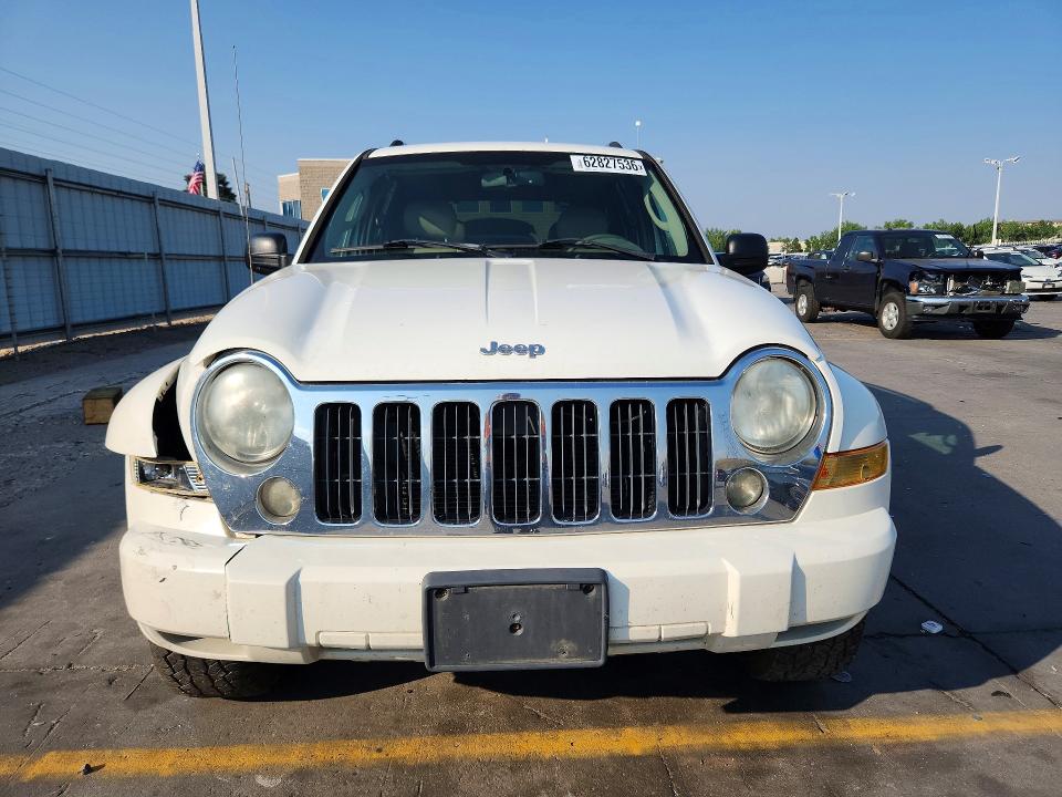 Photo 5 from auction – 2007 JEEP LIBERTY with VIN 1J4GL58K47W521085
