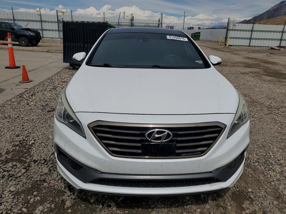 Снимка 5 от търг – 2015 HYUNDAI SONATA с VIN 5NPE34AB7FH147819