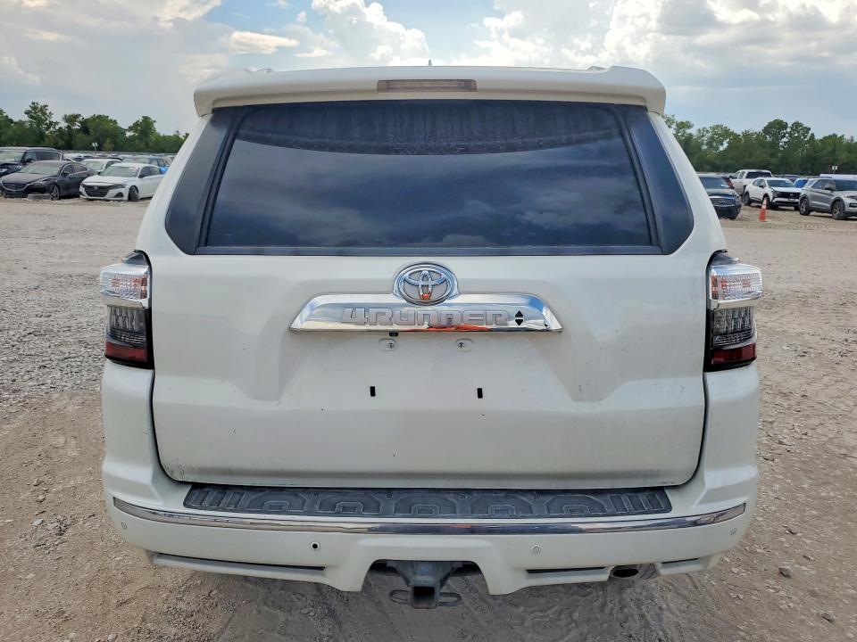 Снимка 6 от търг – 2017 TOYOTA 4RUNNER с VIN JTEZU5JR4H5162956