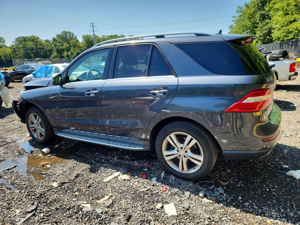 Photo 2 from auction – 2015 MERCEDES-BENZ ML with VIN 4JGDA5HB0FA562786
