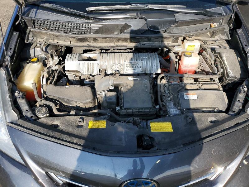 Photo 11 from auction – 2013 TOYOTA PRIUS V with VIN JTDZN3EU9D3230419
