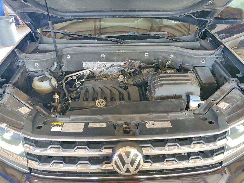 Photo 12 from auction – 2018 VOLKSWAGEN ATLAS with VIN 1V2DR2CA1JC501341