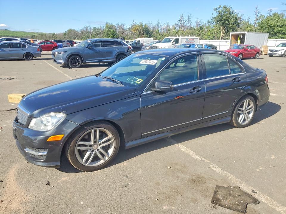 MERCEDES-BENZ C 2013 with VIN WDDGF8AB3DA880600 - Photo from auction