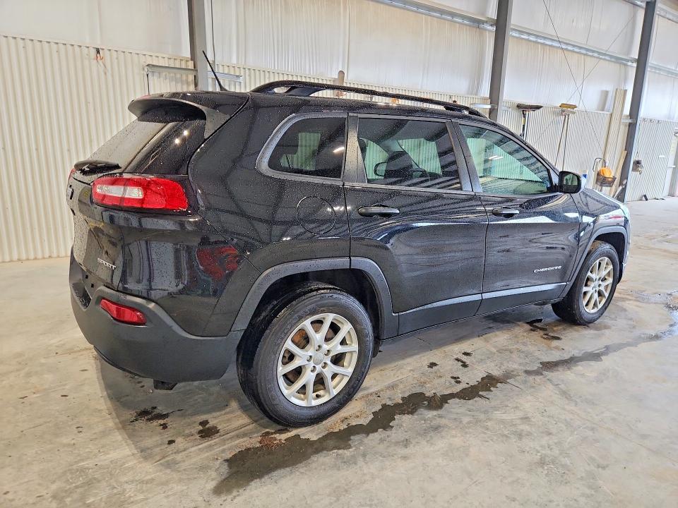 Photo 3 from auction – 2016 JEEP CHEROKEE with VIN 1C4PJMAB6GW191207