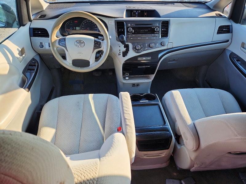 Photo 8 from auction – 2011 TOYOTA SIENNA with VIN 5TDKK3DC2BS148076