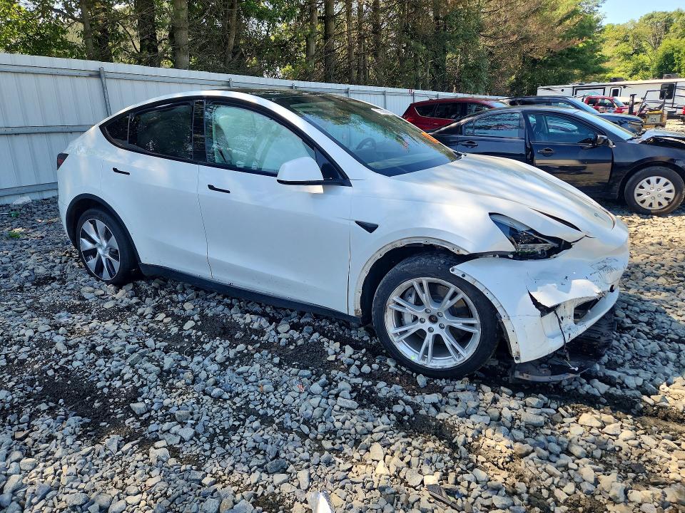 Photo 4 from auction – 2023 TESLA MODEL Y with VIN 7SAYGDEE9PF683342