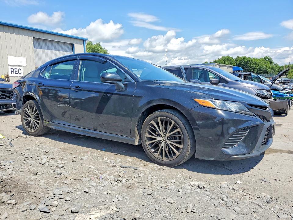 Photo 4 from auction – 2020 TOYOTA CAMRY with VIN 4T1G11AK2LU501255