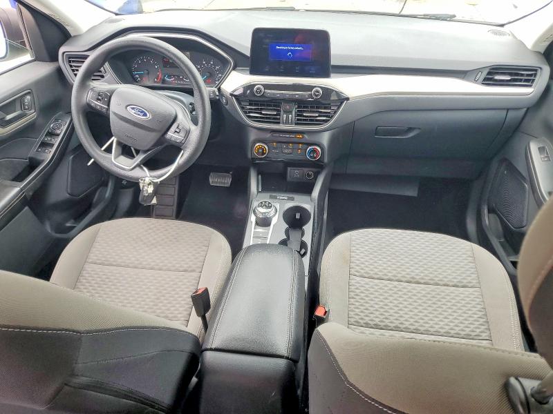 Photo 8 from auction – 2022 FORD ESCAPE with VIN 1FMCU9G69NUA61083