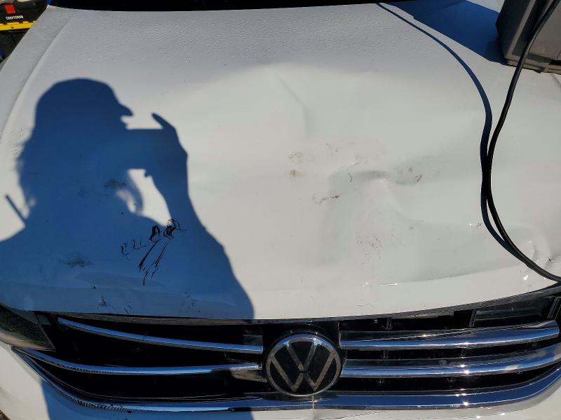 Photo 11 from auction – 2024 VOLKSWAGEN TIGUAN with VIN 3VVMB7AX2RM080204