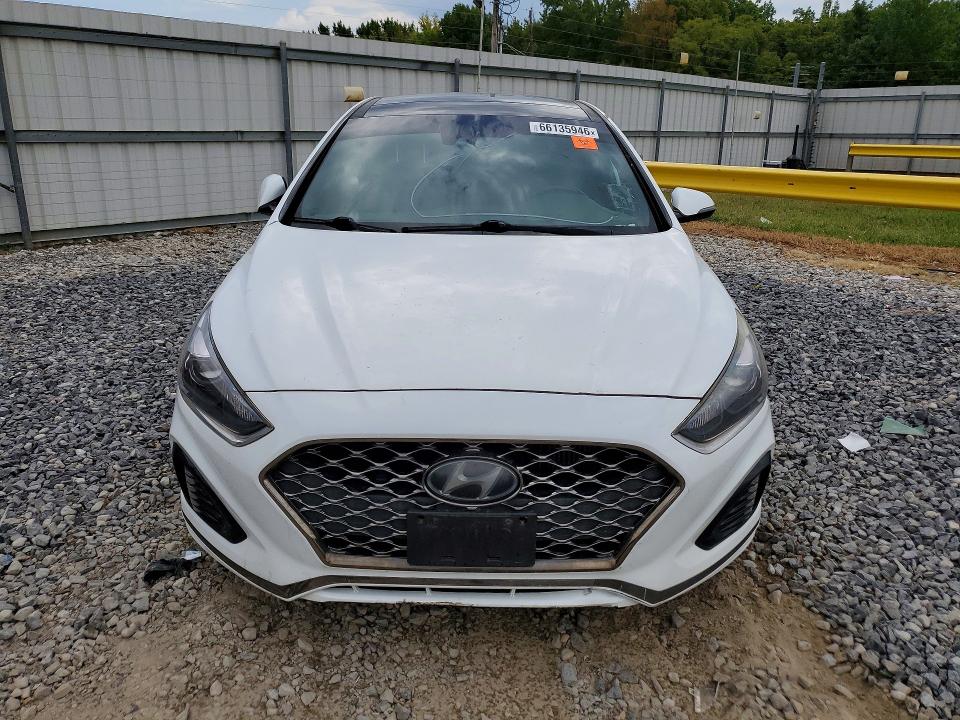 Photo 5 from auction – 2018 HYUNDAI SONATA with VIN 5NPE34AB2JH703169