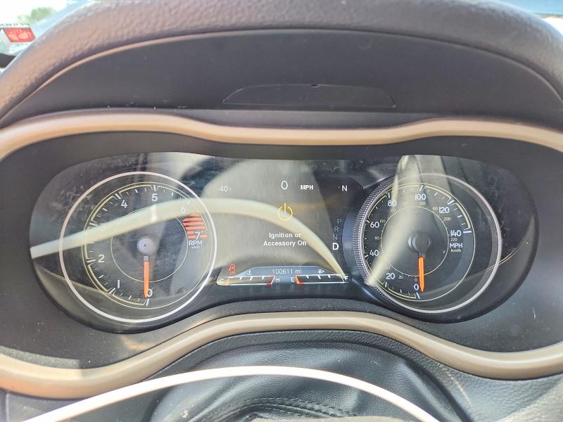 Photo 9 from auction – 2018 JEEP CHEROKEE with VIN 1C4PJMDB2JD517292