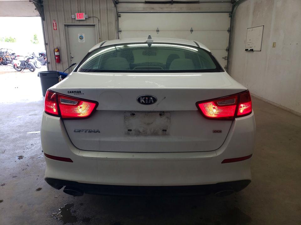 Фото 6 с аукциона – 2015 KIA OPTIMA с VIN 5XXGM4A70FG371401