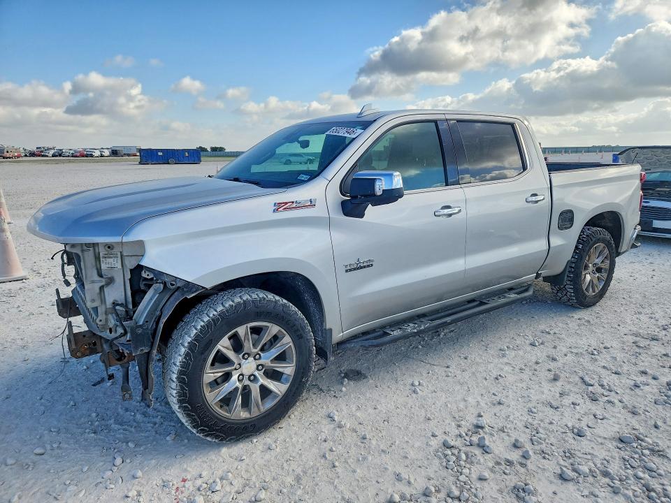 CHEVROLET SILVERADO 2020 с VIN 3GCUYGED0LG172608 - Снимка от търг