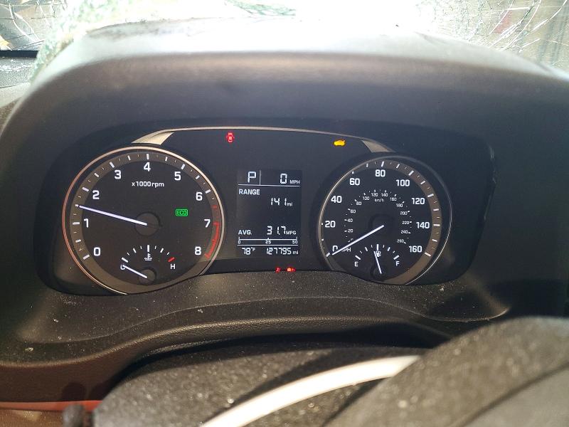 Photo 9 from auction – 2017 HYUNDAI ELANTRA with VIN 5NPD74LF6HH073554