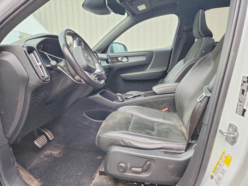 Photo 7 from auction – 2019 VOLVO XC40 with VIN YV4162UM0K2092047