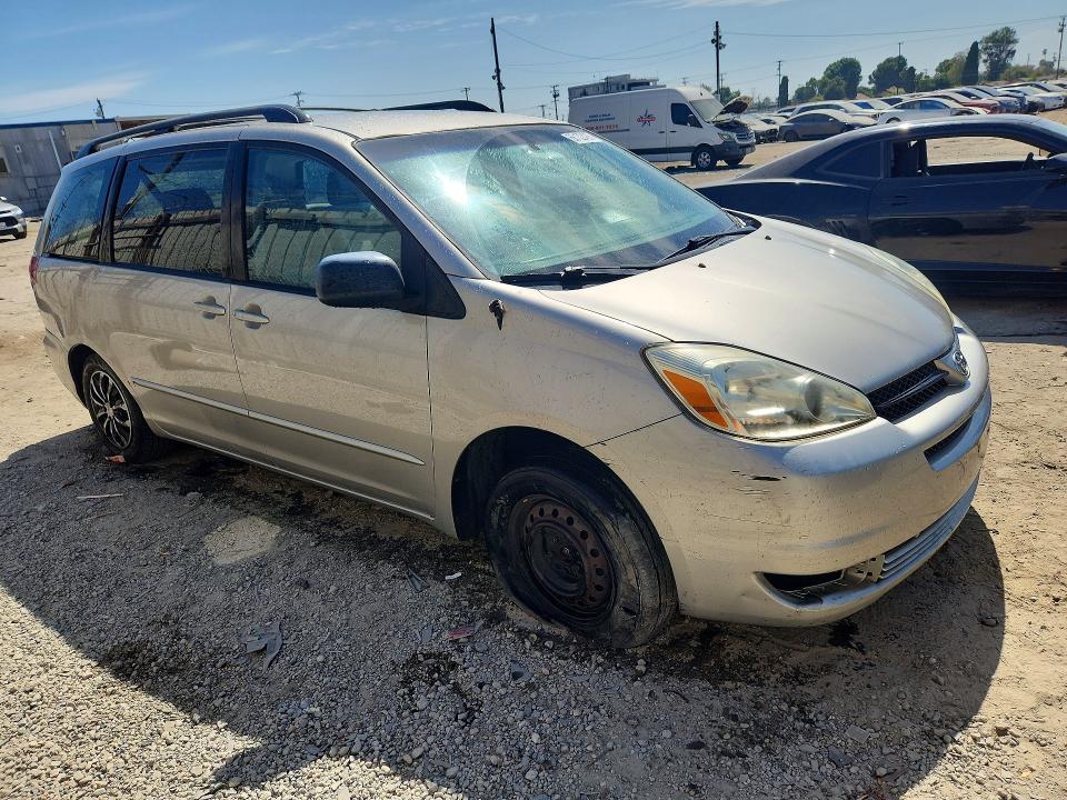 Photo 4 from auction – 2005 TOYOTA SIENNA with VIN 5TDZA23C45S289622