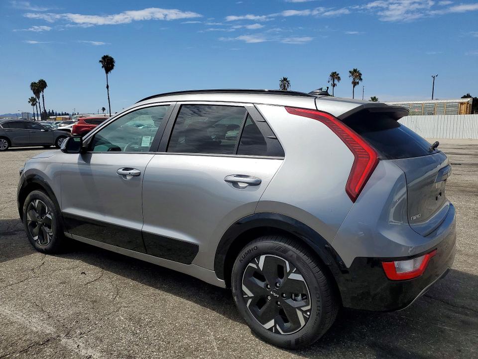 Photo 2 from auction – 2025 KIA NIRO EV with VIN KNDCR3L18S5145429
