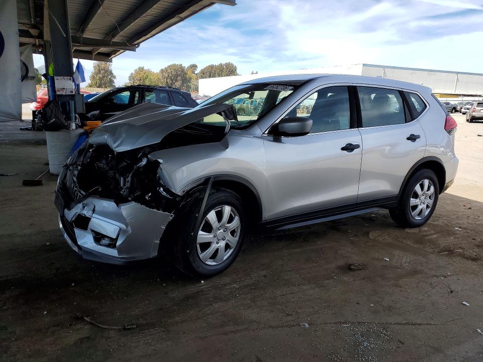 NISSAN ROGUE 2017 с VIN KNMAT2MT7HP541478 - Фото с аукциона
