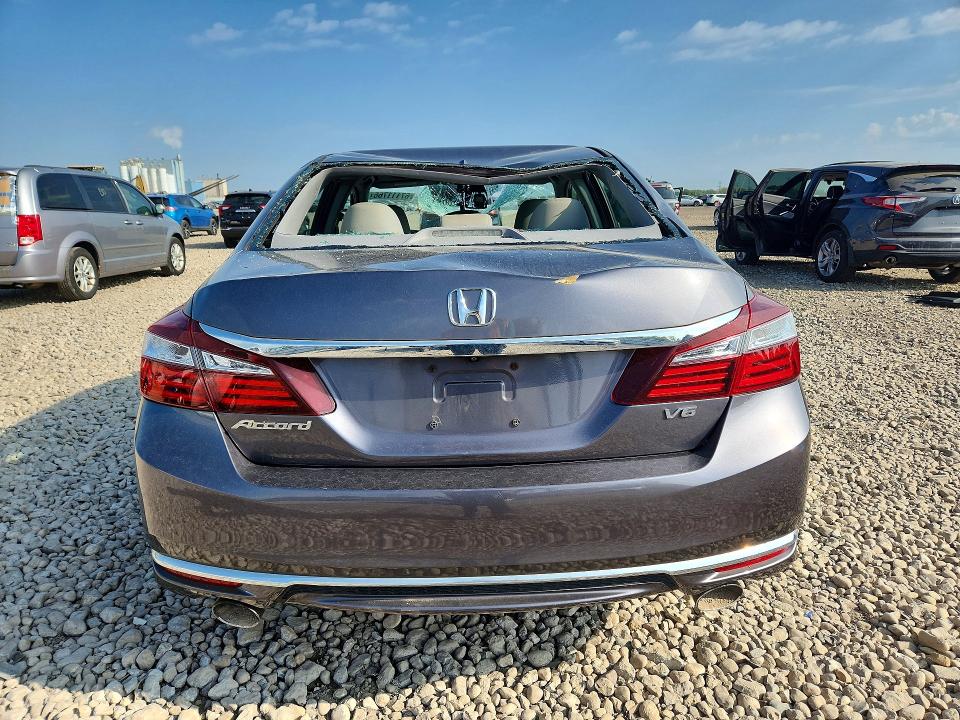 Photo 6 from auction – 2016 HONDA ACCORD with VIN 1HGCR3F03GA017652