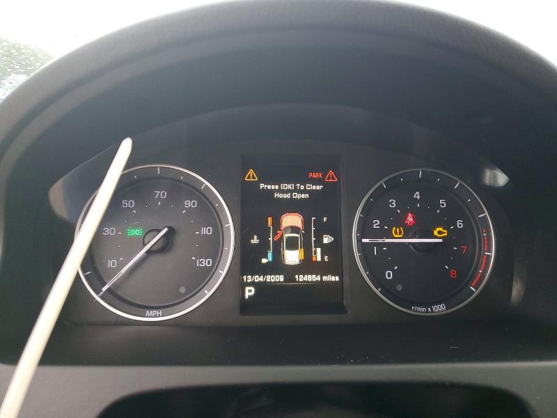 Photo 9 from auction – 2015 LAND ROVER LR2 with VIN SALFP2BG5FH427947