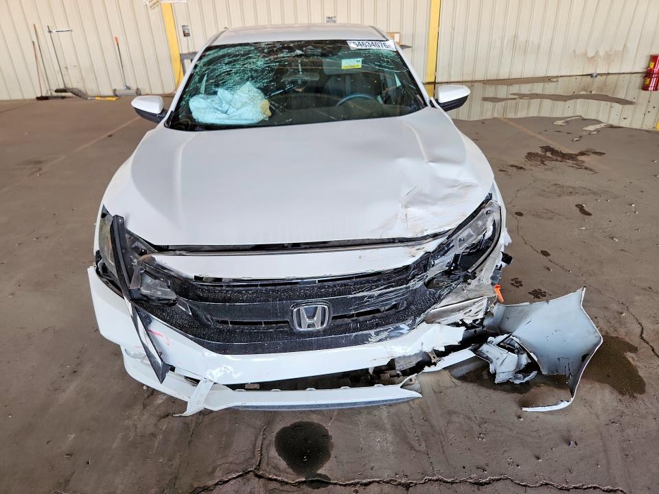 Photo 5 from auction – 2020 HONDA CIVIC with VIN 2HGFC2F88LH592663