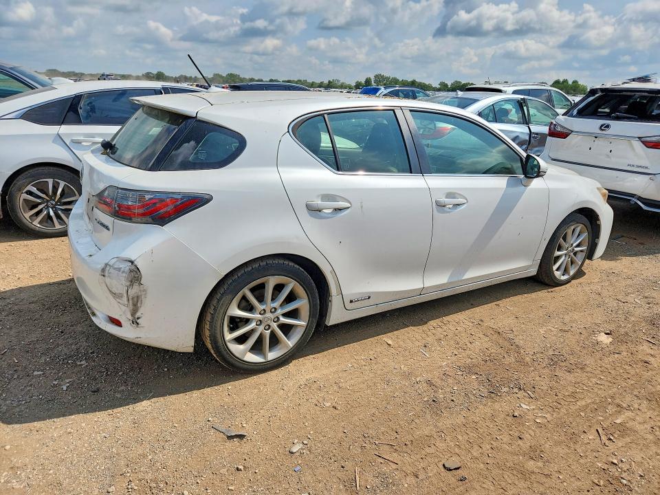 Photo 3 from auction – 2012 LEXUS CT with VIN JTHKD5BH1C2072250