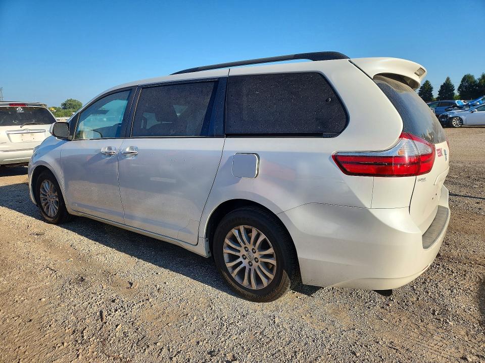 Photo 2 from auction – 2017 TOYOTA SIENNA with VIN 5TDYZ3DC6HS826522