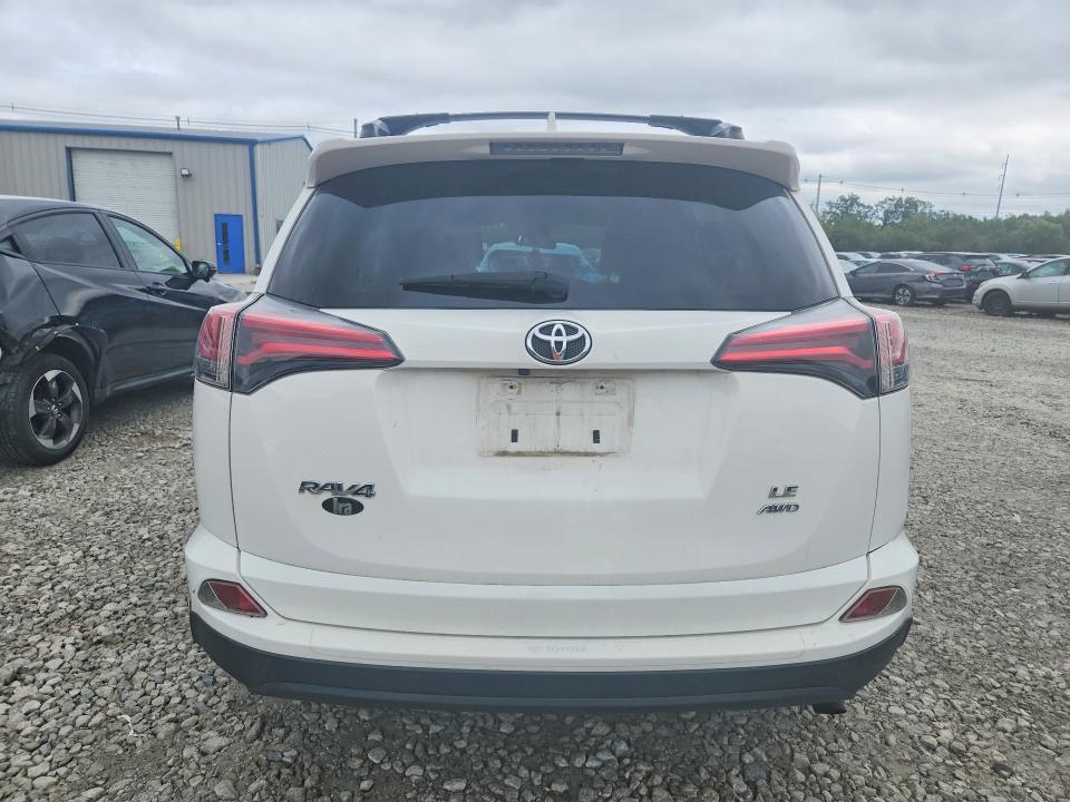 Photo 6 from auction – 2018 TOYOTA RAV4 with VIN JTMBFREV6JJ228547