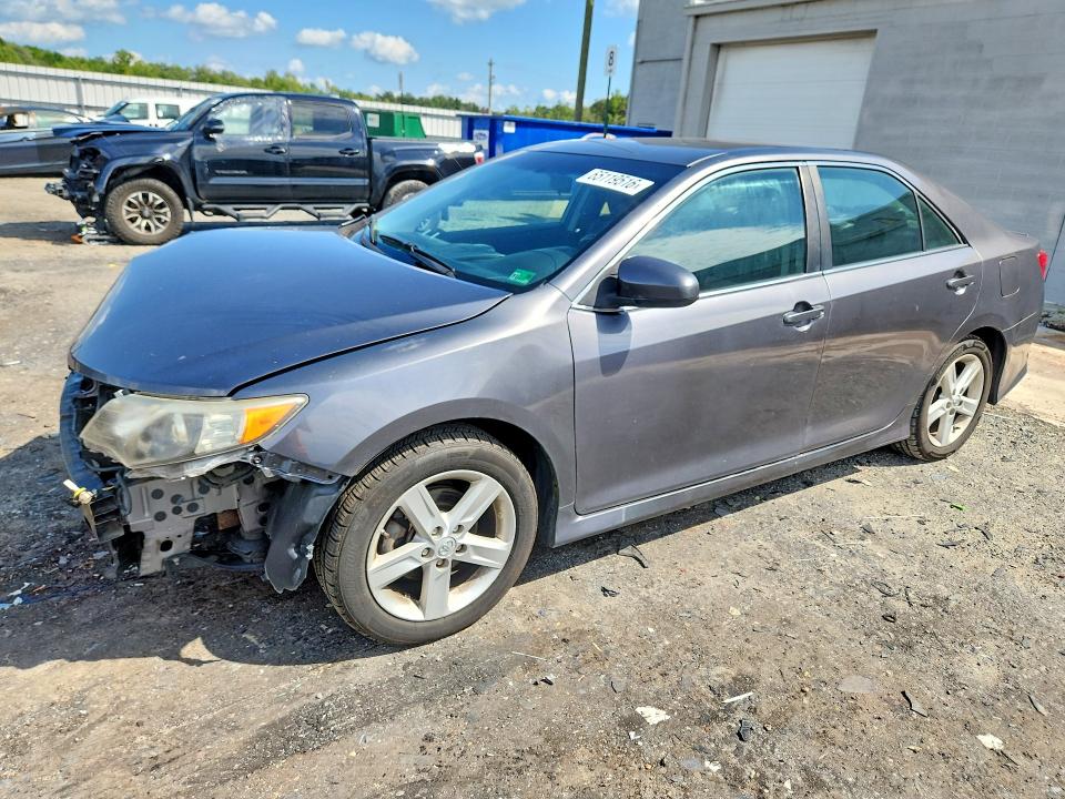TOYOTA CAMRY 2014 with VIN 4T1BF1FK2EU343071 - Photo from auction