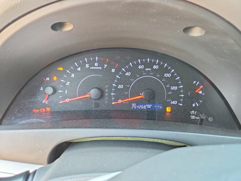 Photo 9 from auction – 2011 TOYOTA CAMRY with VIN 4T1BF3EK3BU152543
