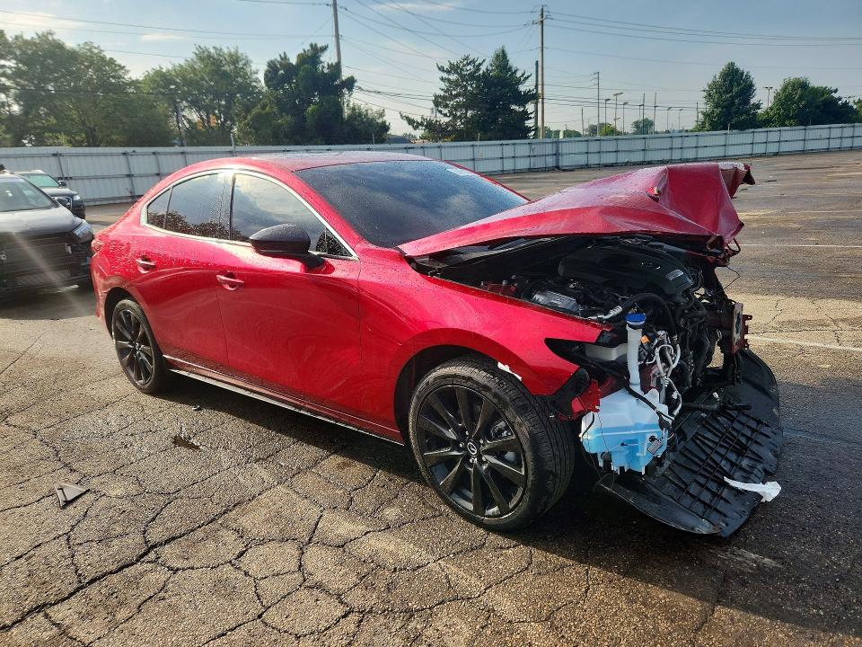Foto 4 de la subasta – 2025 MAZDA 3 con VIN JM1BPBEY3S1782242