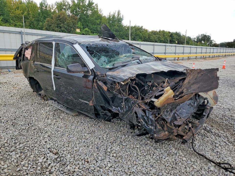 Photo 4 from auction – 2018 GMC YUKON with VIN 1GKS2AKC4JR300173